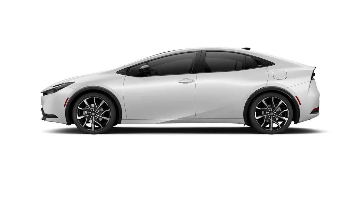 New 2027 Wind Chill Pearl Toyota XSE Premium image 4