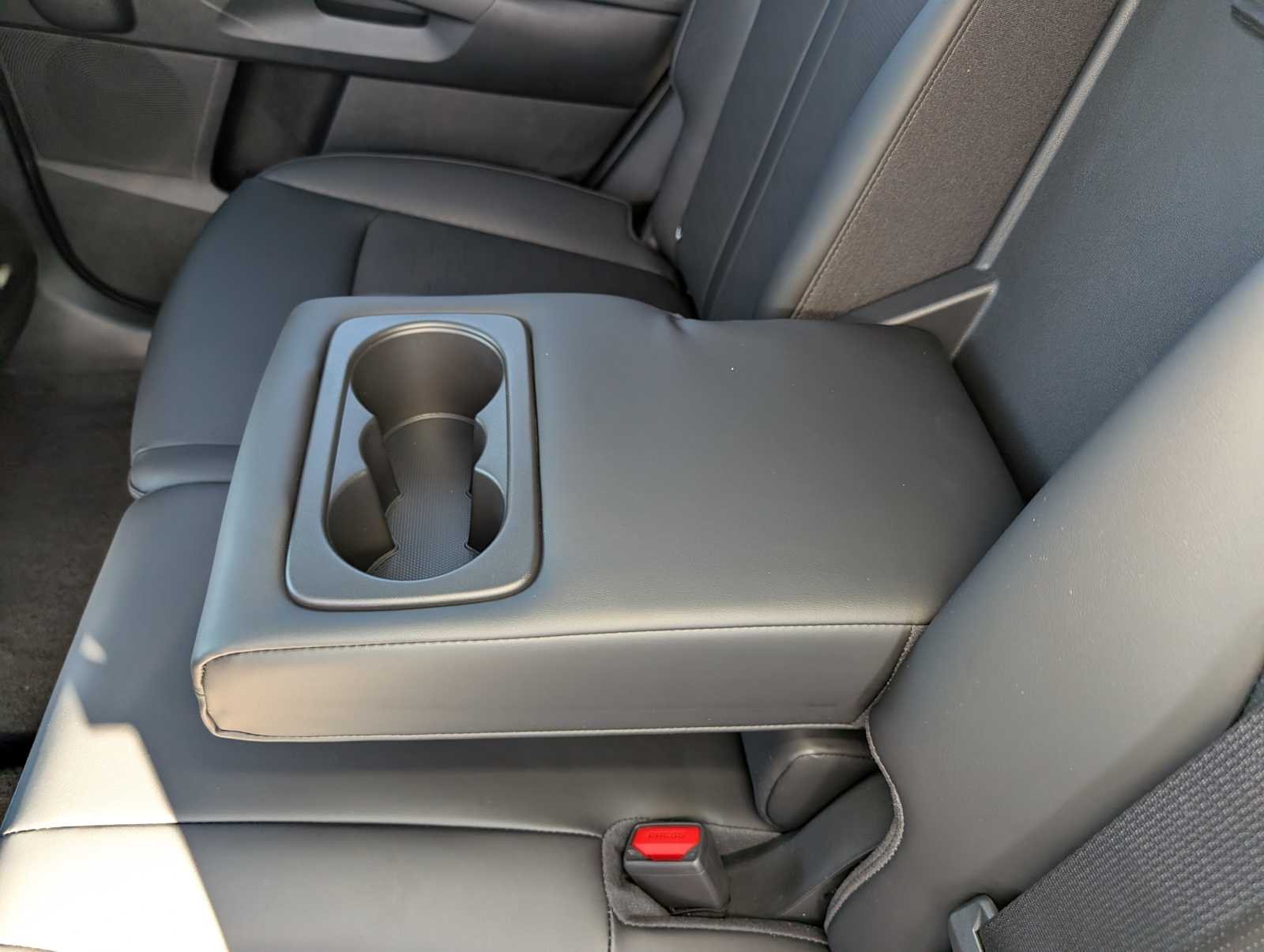 2026 Kia Sorento S - Photo 18