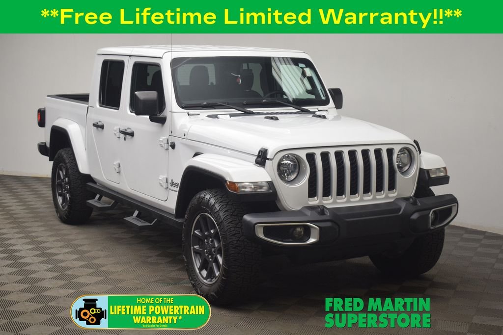 2023 Jeep Gladiator Overland's photo