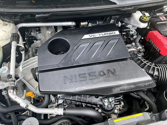Used 2023 White Nissan S image 32