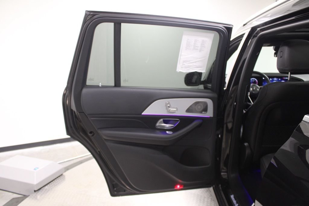 2024 Mercedes-Benz GLS Base - Photo 34
