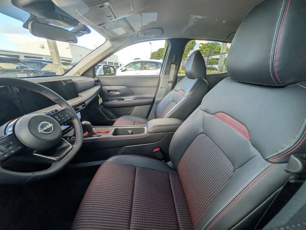 2025 Nissan Kicks SR - Photo 7
