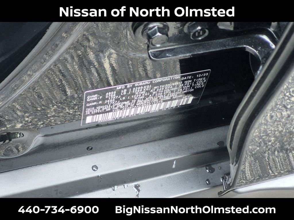 Used 2024 Crystal Black Silica Subaru 2.5i image 25