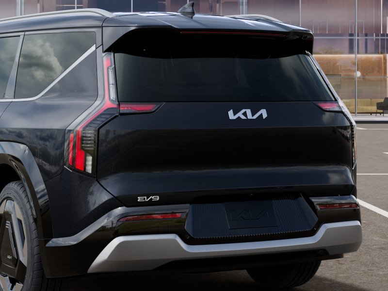 New 2026 Panthera Metal Kia Land AWD image 13
