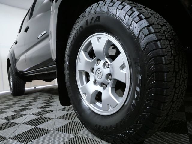 Used 2013 Toyota Tacoma Base with VIN 3TMLU4ENXDM126110 for sale in Apple Valley, Minnesota