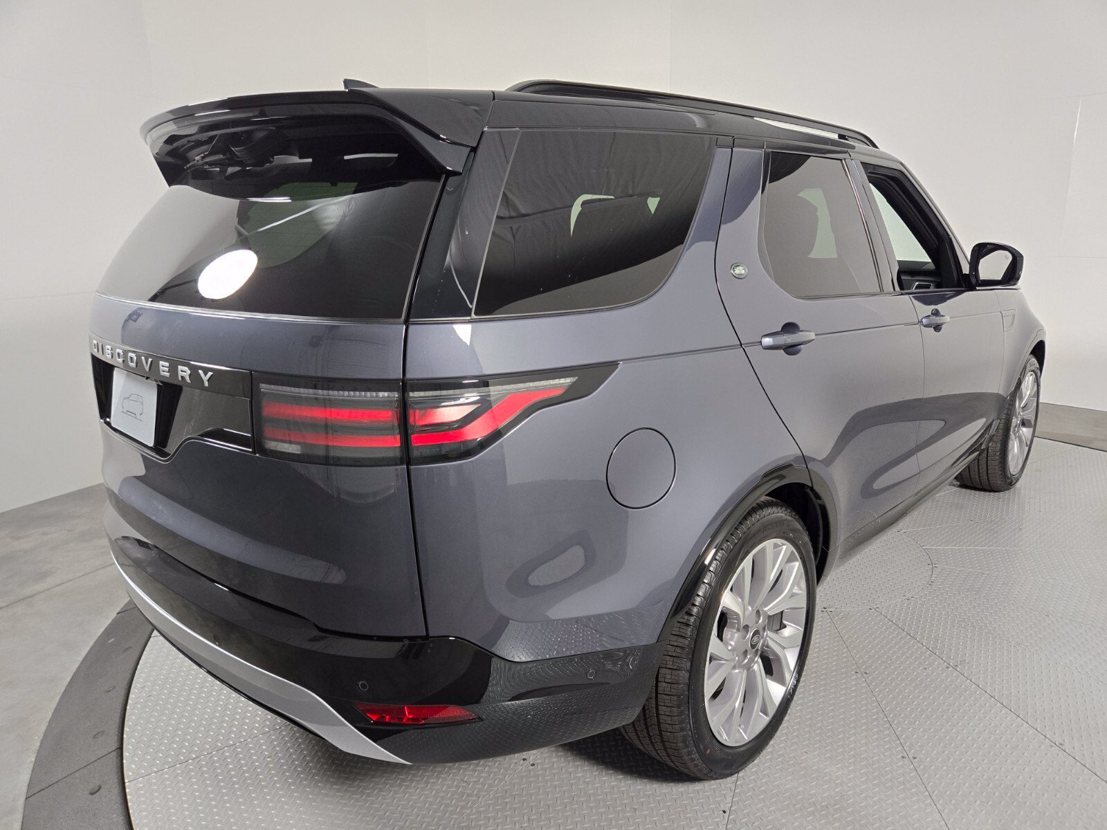 New 2026 Varesine Blue Land Rover Gemini Edition image 2