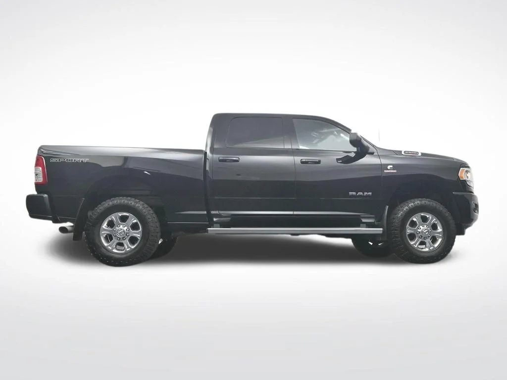 Used 2020 Diamond Black Ram Big Horn image 43