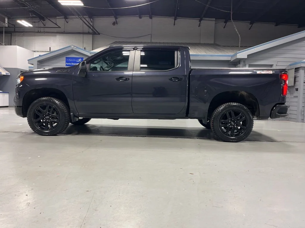 Used 2022 Ash Chevrolet LT Trail Boss image 4