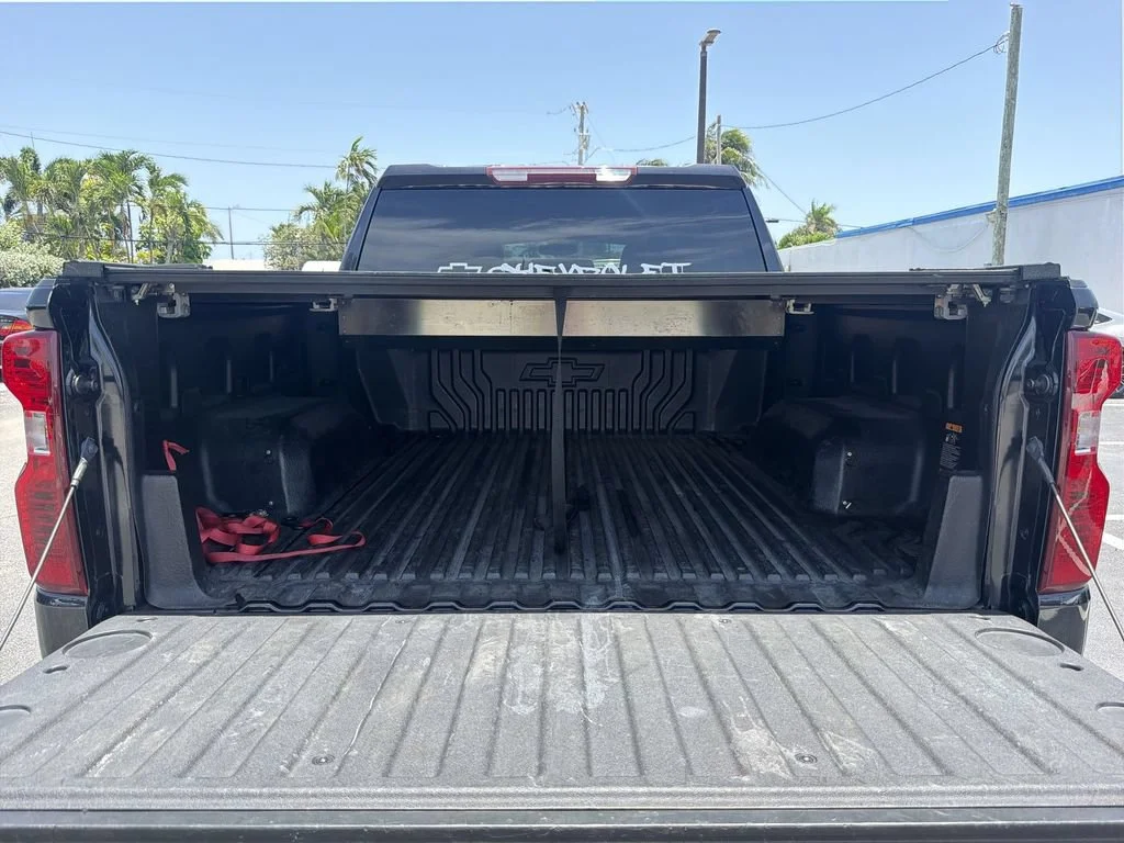 Used 2022 Dark Ash Metallic Chevrolet LT image 33