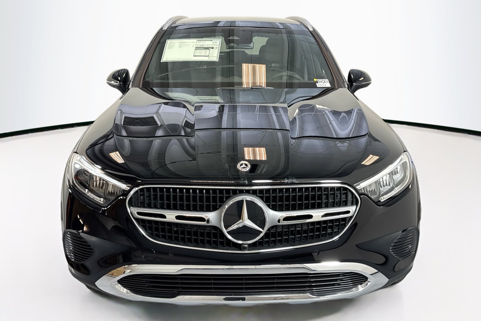New 2026 Black Mercedes-Benz GLC 300 image 2