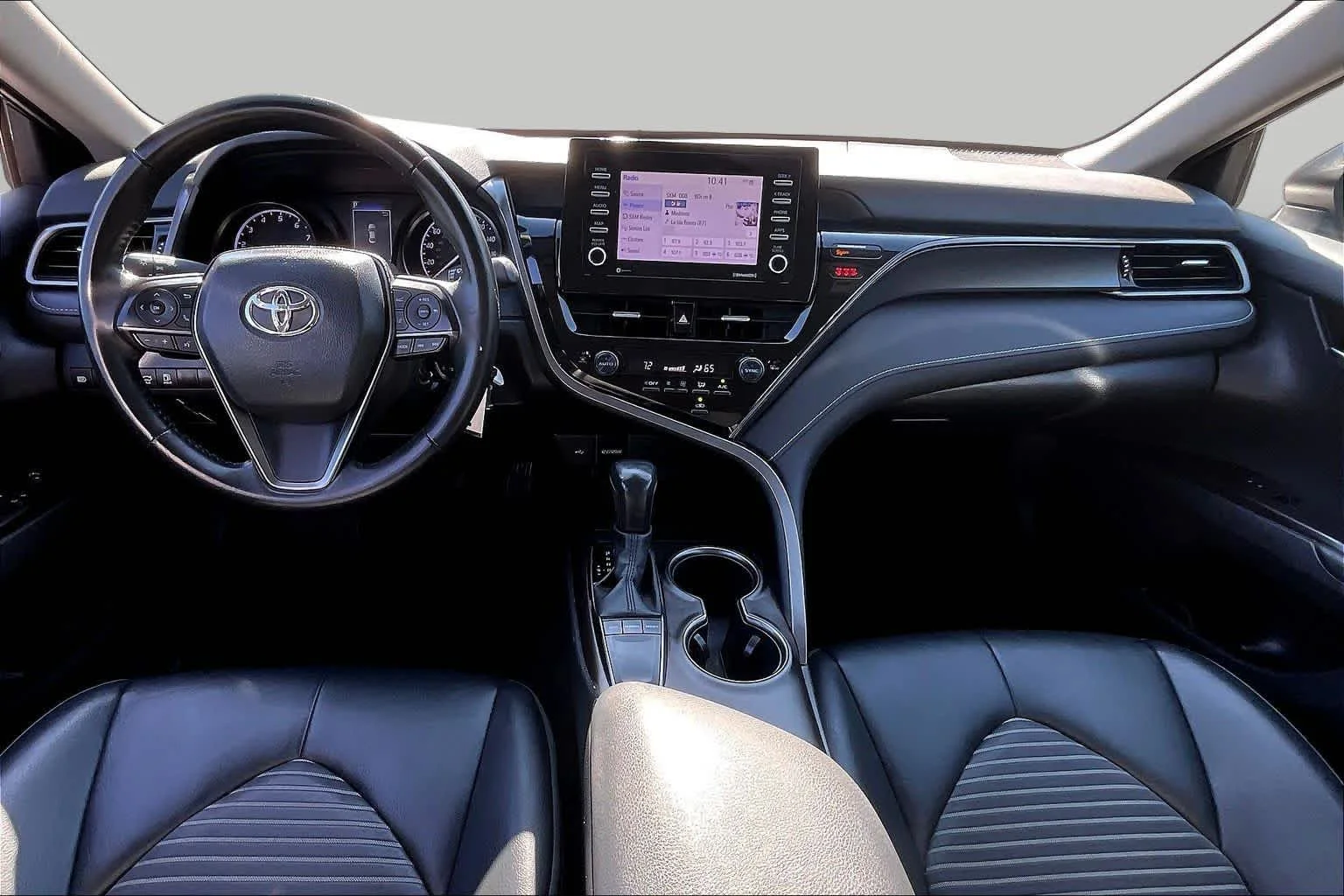 Used 2024 Predawn Gray Mica Toyota SE image 15