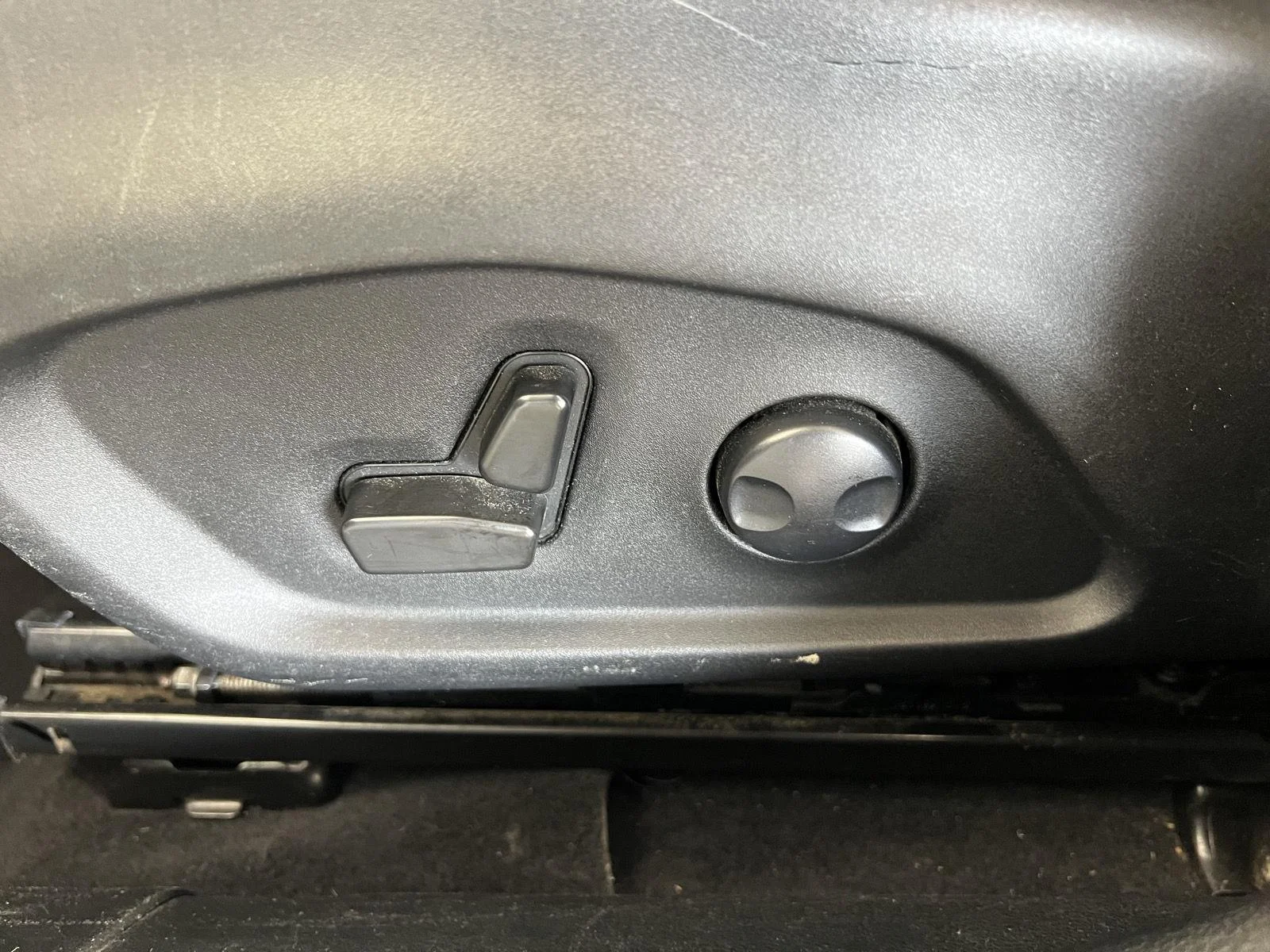 Used 2022  Jeep Trailhawk image 7