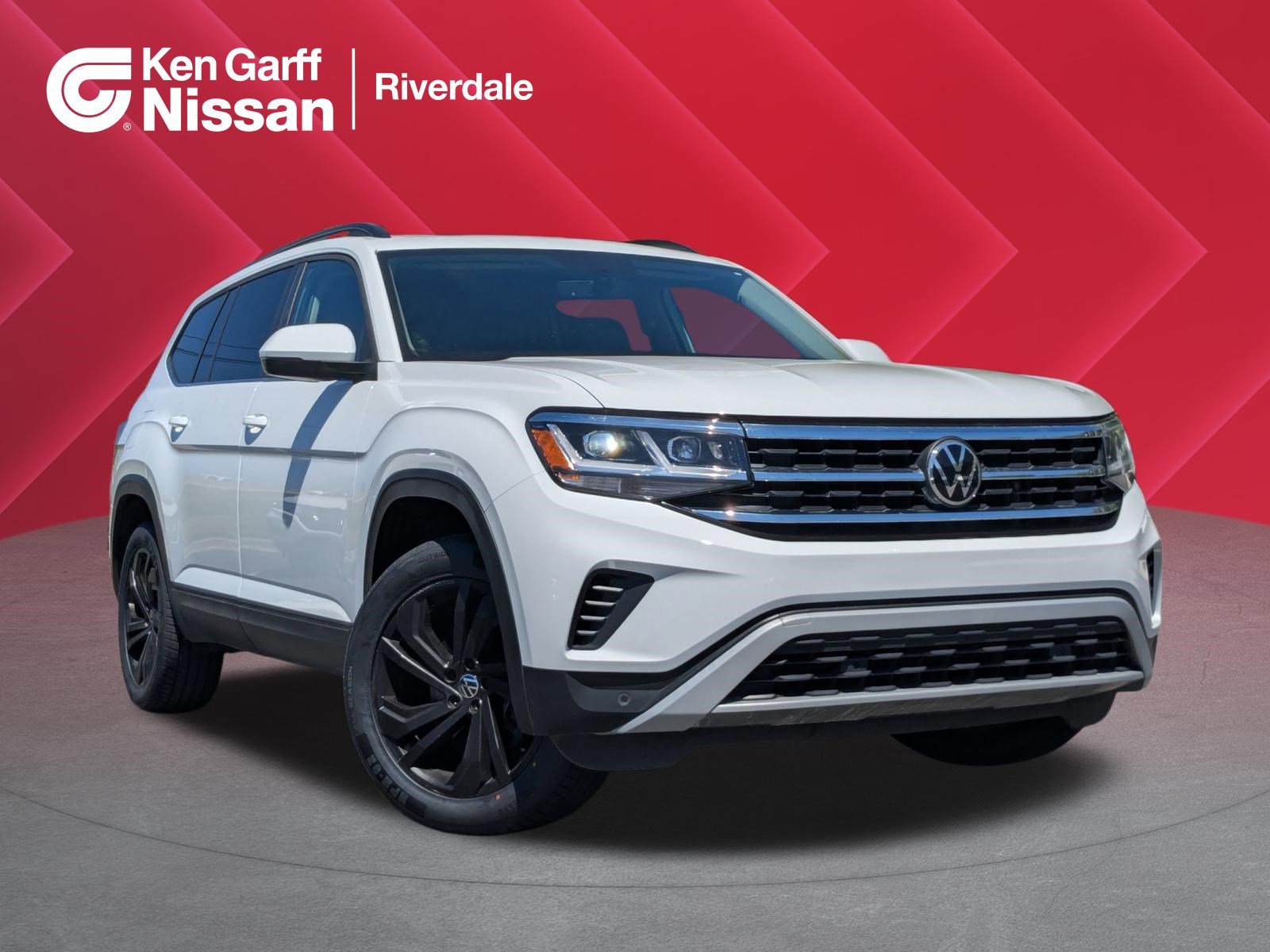 2022 Volkswagen Atlas 3.6L SE w/Tech 4MOTION's photo