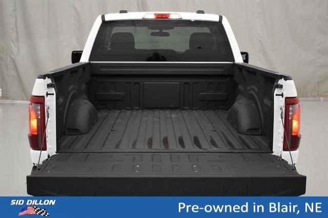 Used 2025 Oxford White Ford Black Widow image 8