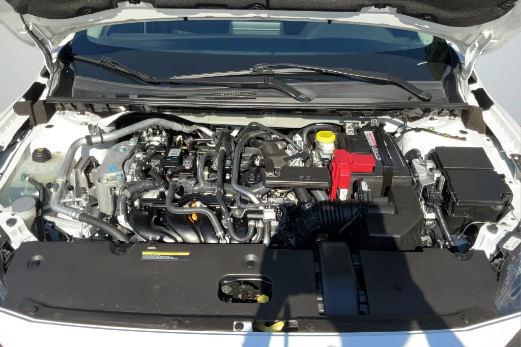 Used 2024 White Nissan S image 22
