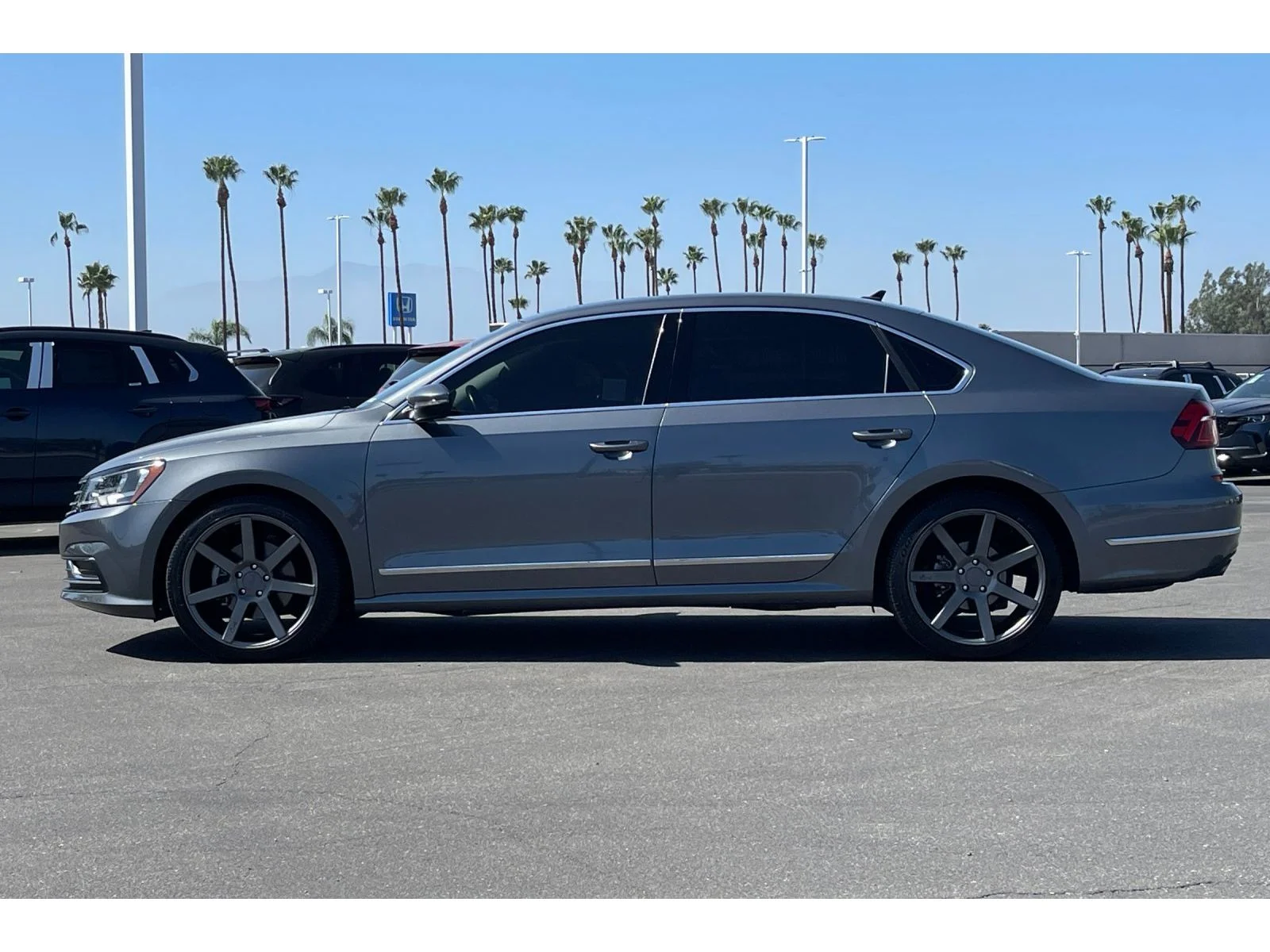 Used 2017 Volkswagen Passat SE with VIN 1VWBT7A31HC030407 for sale in San Bernardino, CA