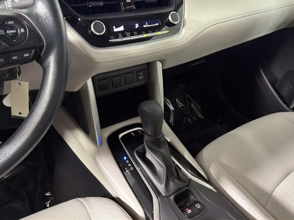 Used 2023 Black Toyota L image 23