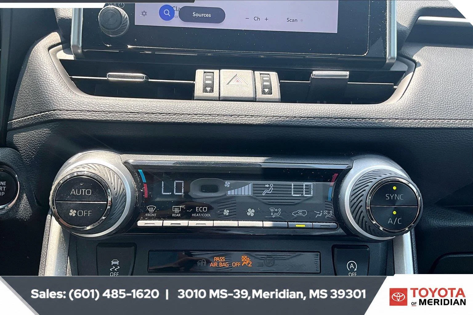 Used 2023 Magnetic Gray Metallic Toyota XLE Premium image 22
