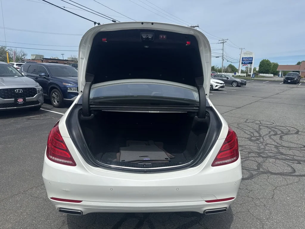 Used 2015 Beige Mercedes-Benz S 550 image 10