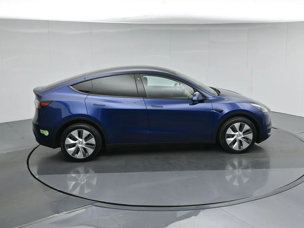 Used 2023 Blue Tesla Long Range image 34