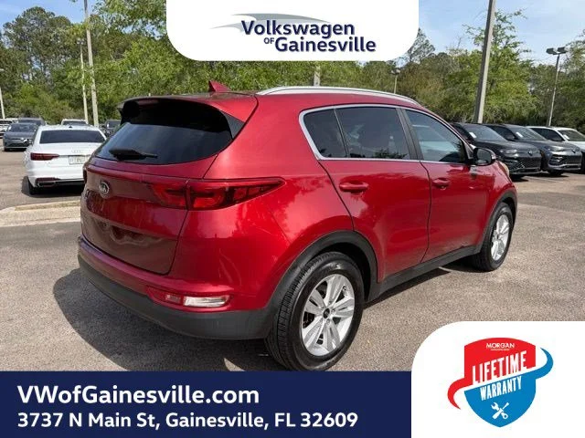 Used 2018 Hyper Red Kia LX image 6