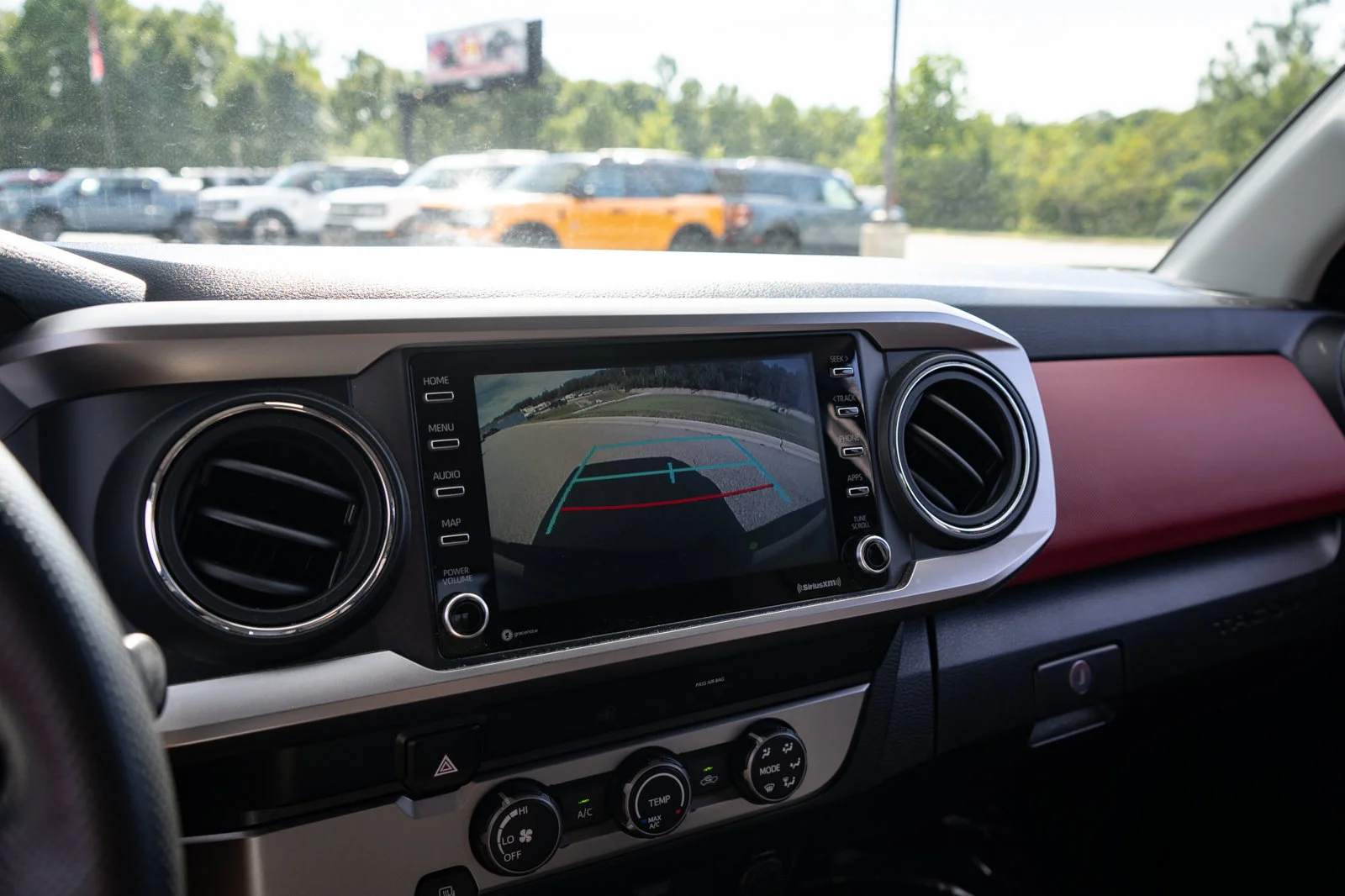 Used 2022 Black Toyota SR5 image 22