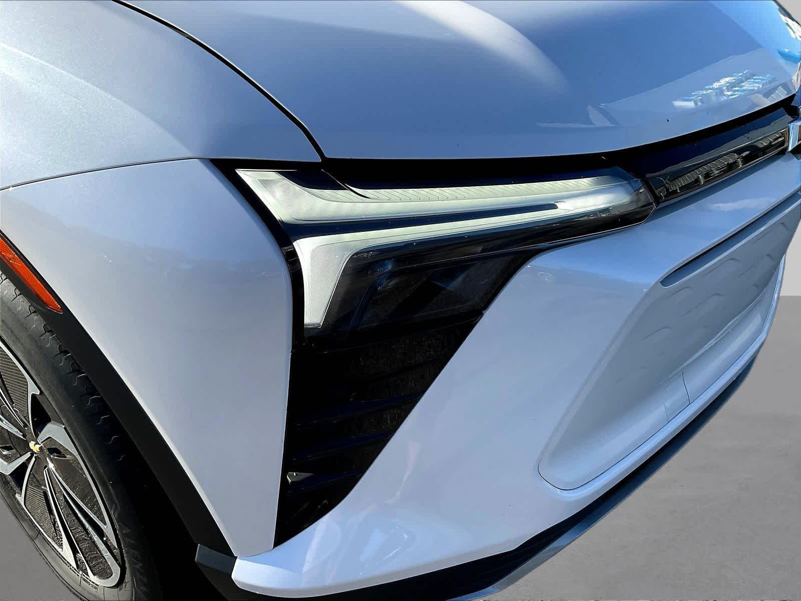 2024 Chevrolet Blazer EV LT - Photo 34