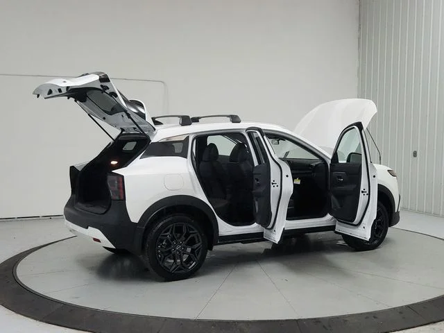 New 2026 White Nissan SR image 15