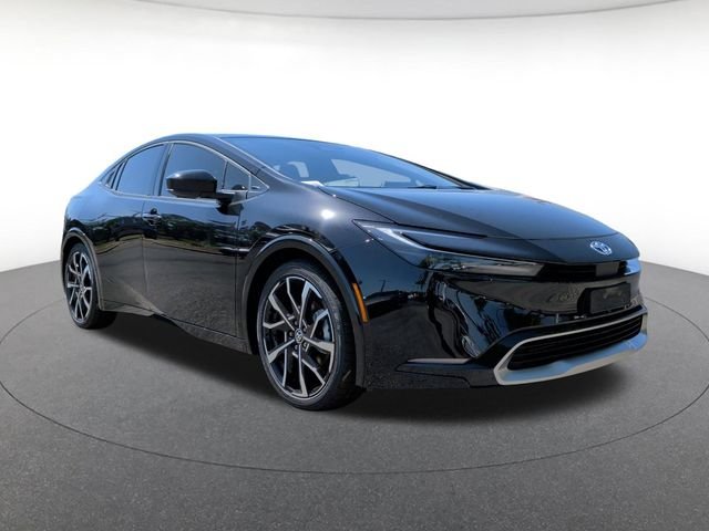 2026 Toyota Prius Plug-in Hybrid XSE - Photo 5