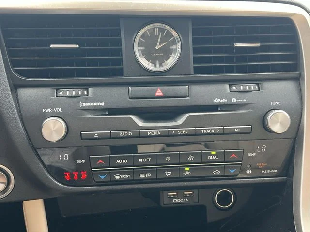 Used 2021 White Lexus 350 image 21