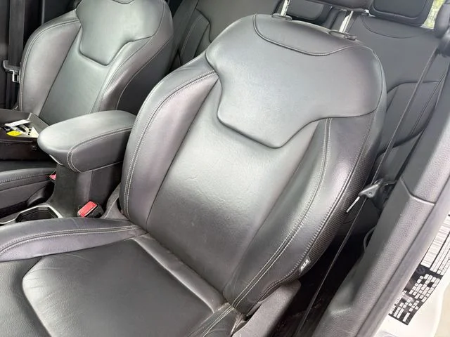 Used 2018 White Jeep Limited image 14