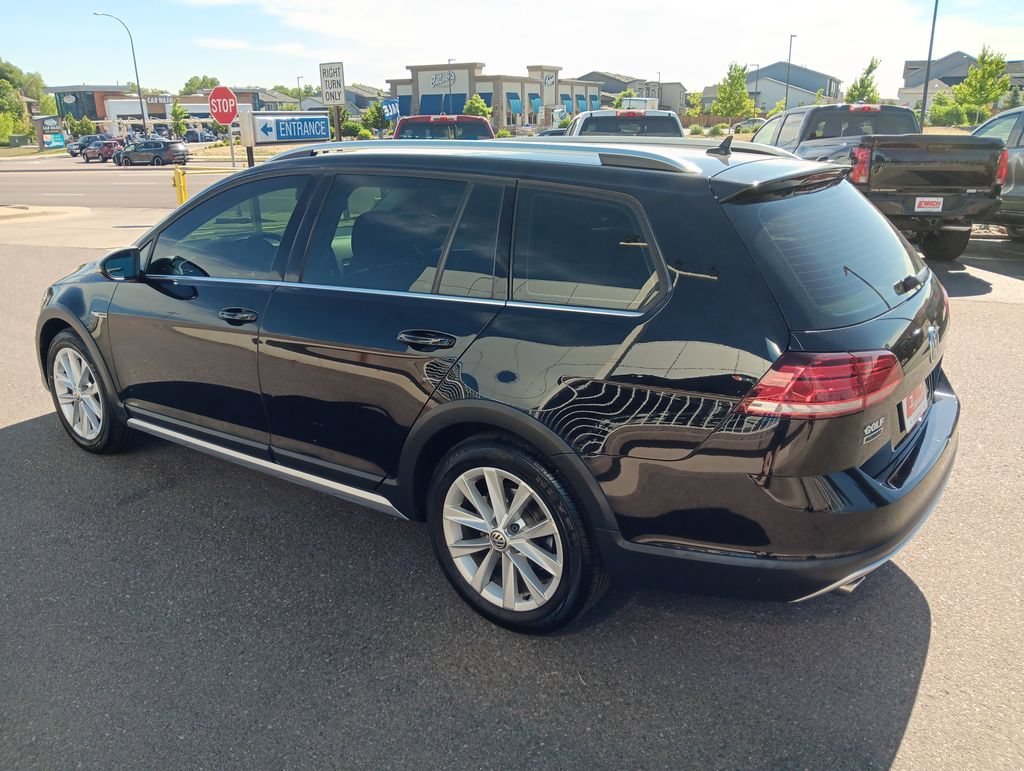 Used 2019 Black Volkswagen S image 3