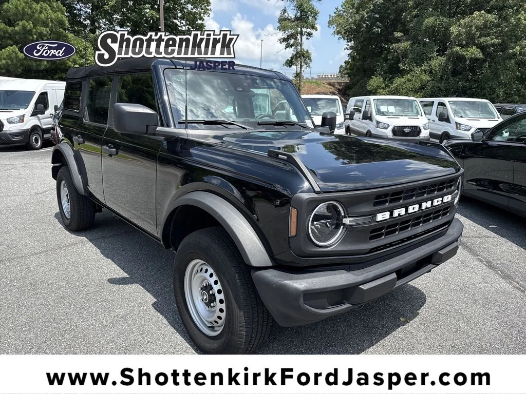 Used 2023 Black Ford Base image 1