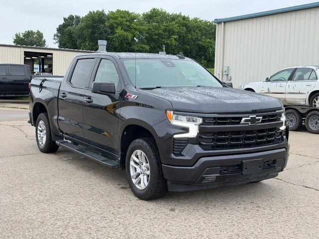 2022 Chevrolet Silverado 1500 RST