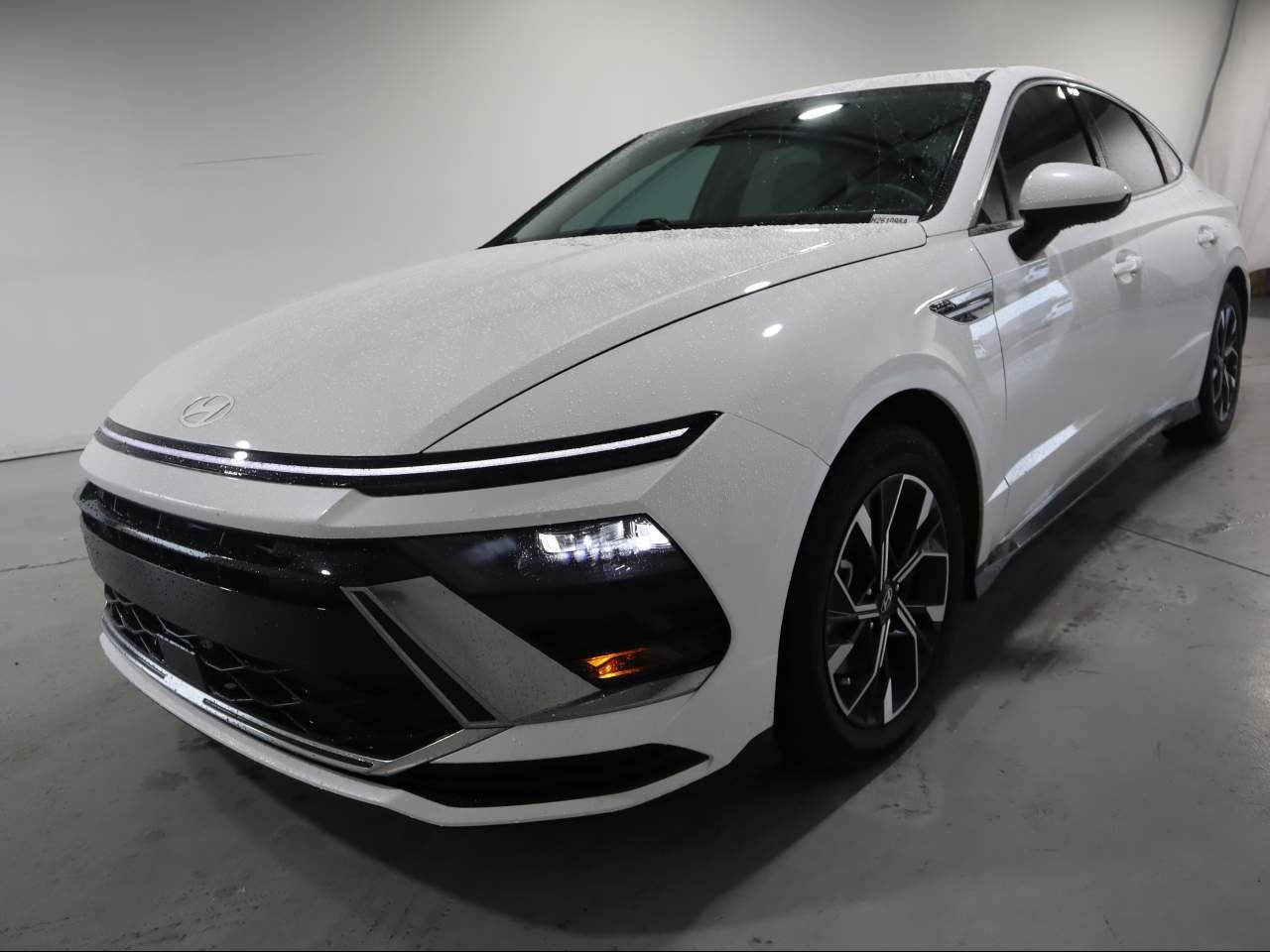 2024 Hyundai Sonata SEL - Photo 1
