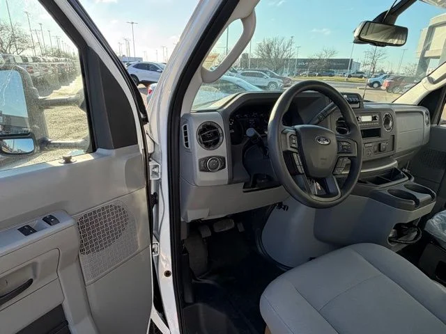 2026 Ford E-Series Cutaway Base - Photo 9