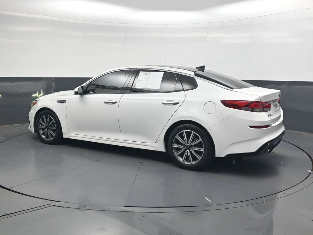 Used 2019 White Kia EX image 8
