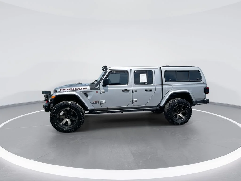 Used 2020 Silver Jeep Rubicon image 4