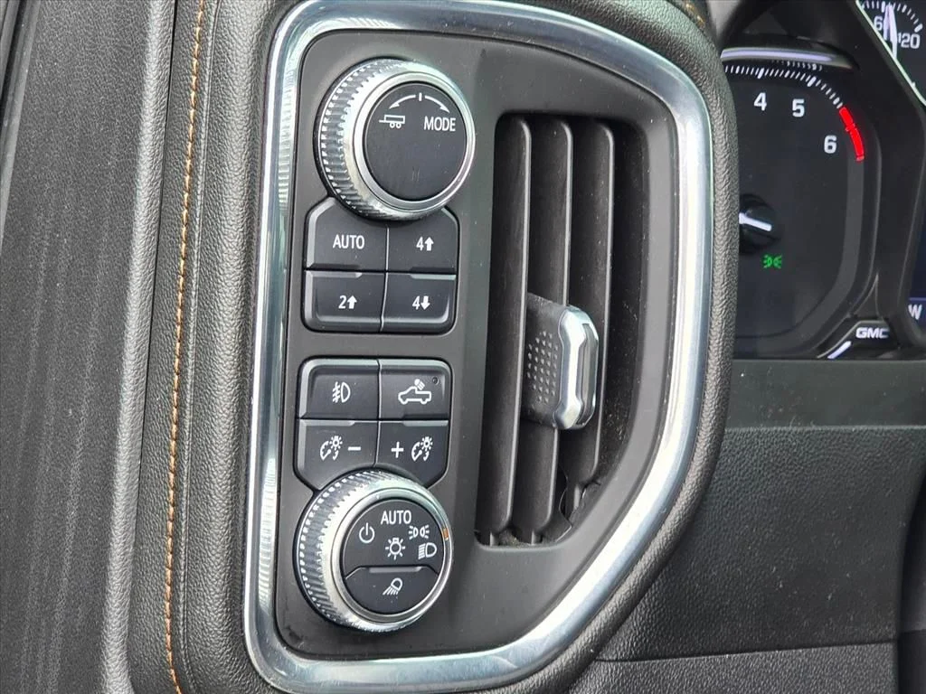 Used 2021 Gray GMC AT4 image 9