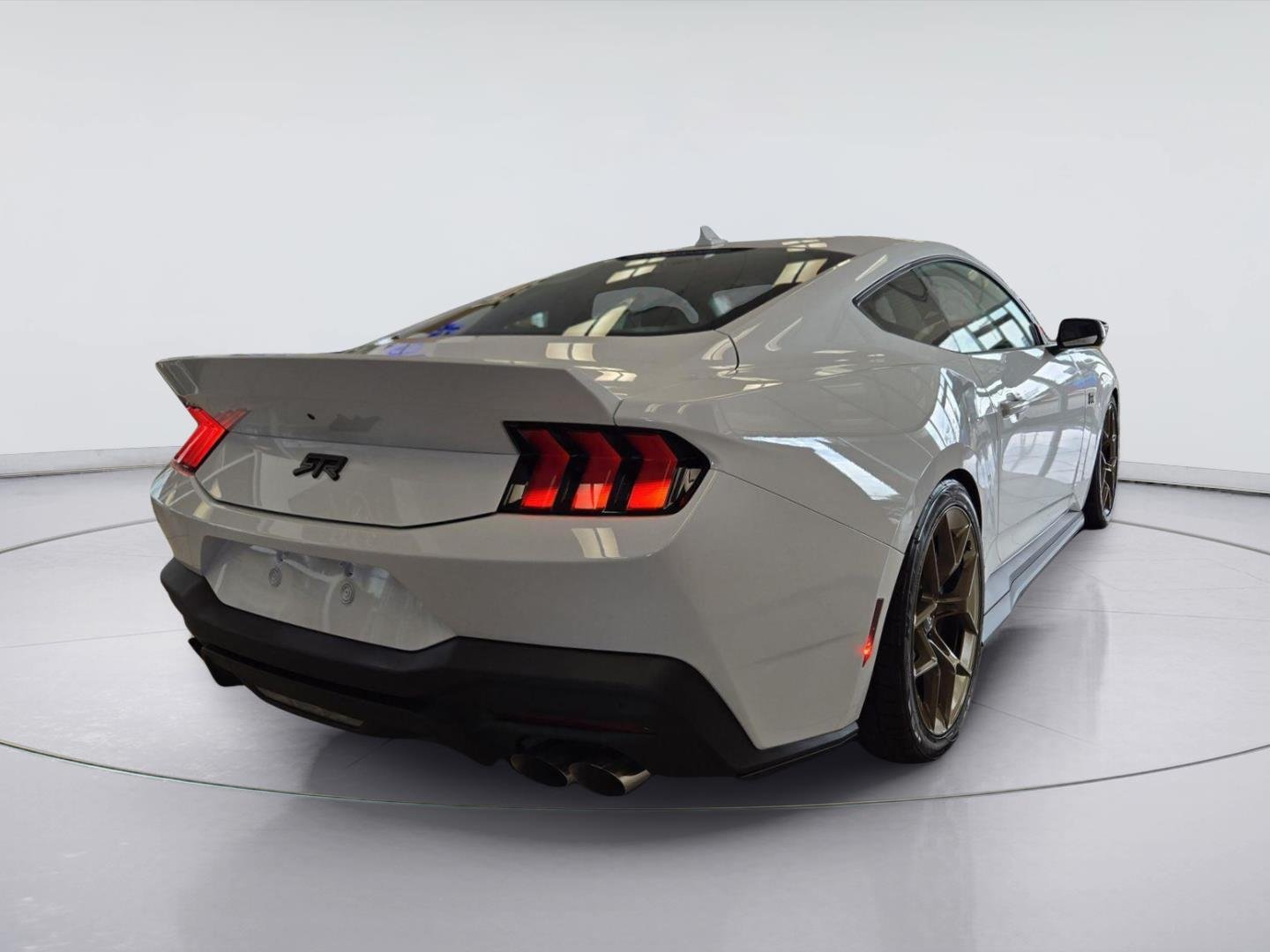 New 2026 Oxford White Ford GT Fastback image 3