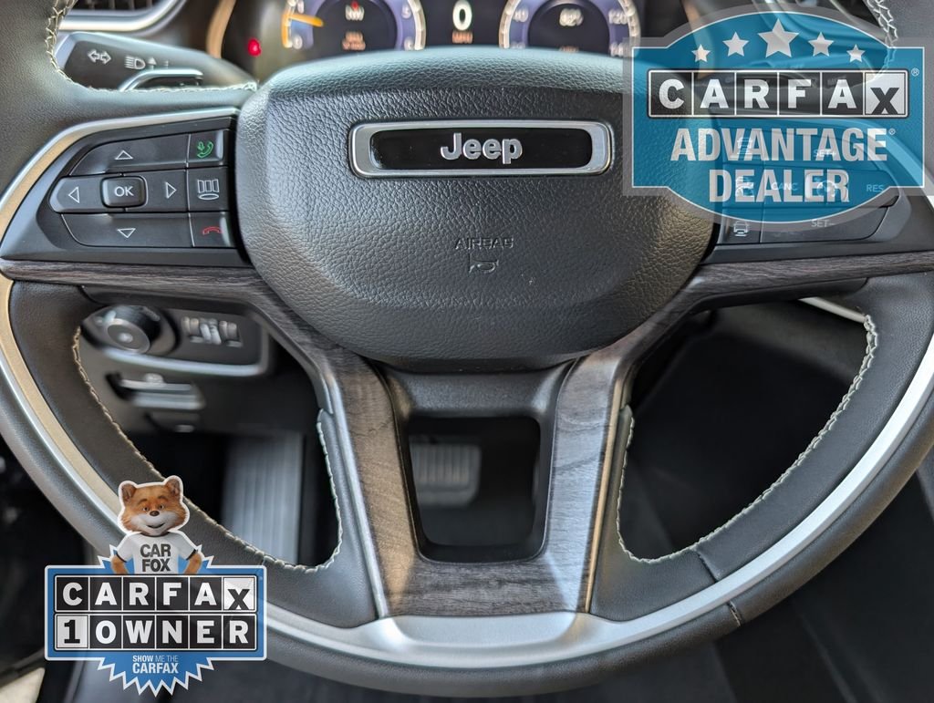 Used 2023 Black Jeep Limited 4x4 image 5
