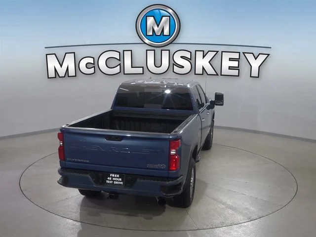 Used 2024 Blue Chevrolet High Country image 6