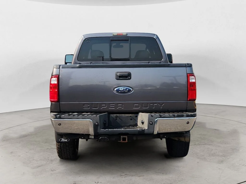 Used 2008  Ford XL image 6