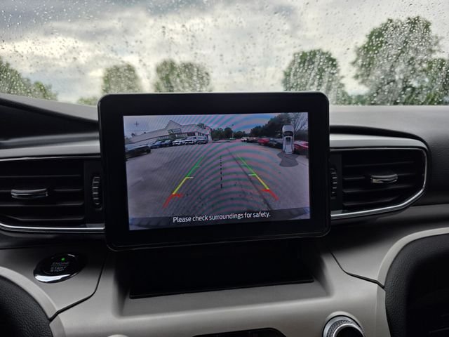 Used 2020 Blue Metallic Ford XLT image 28