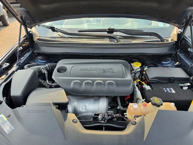 Used 2021 Blue Jeep Latitude image 23