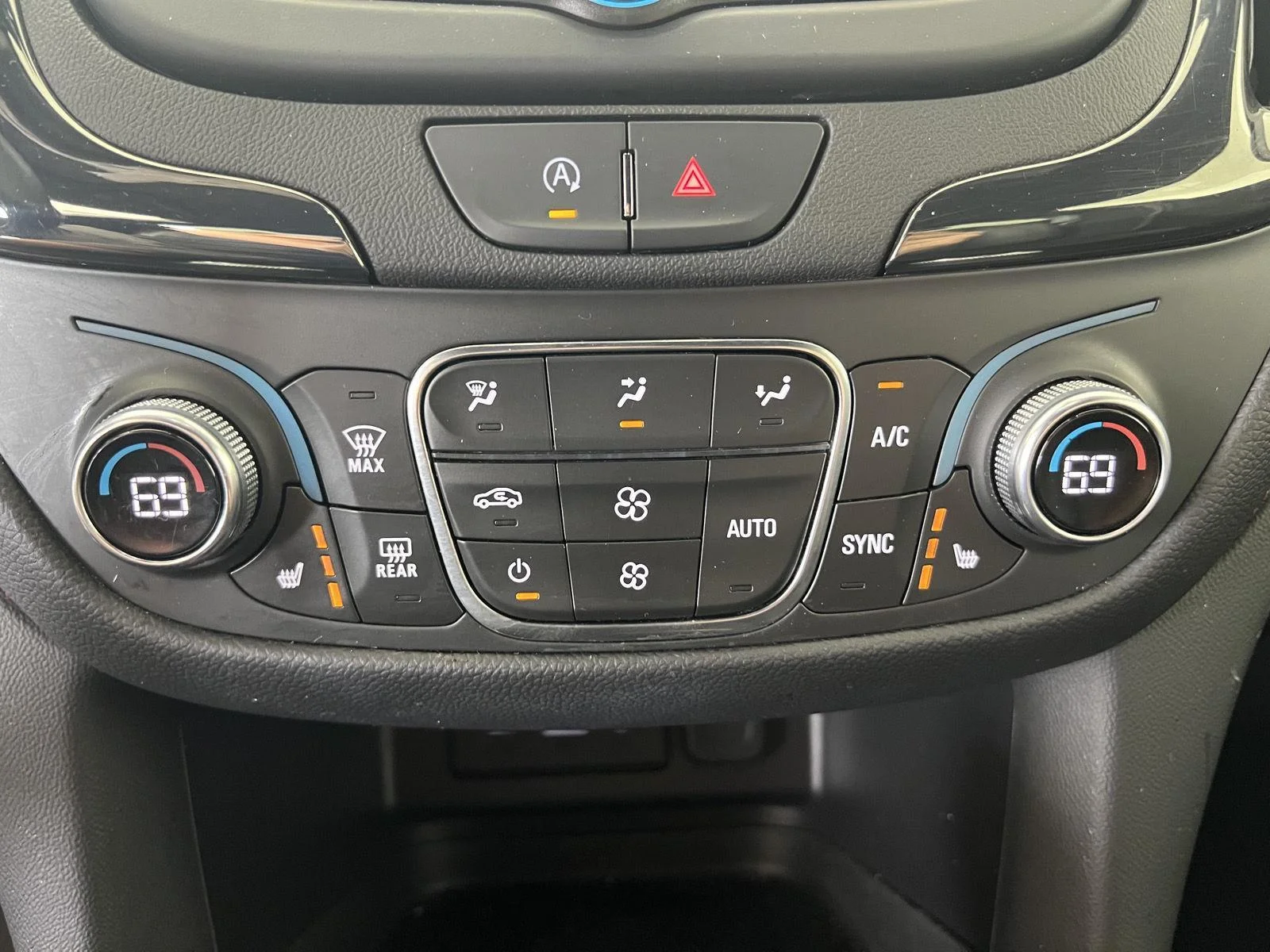 Used 2022 Blue Chevrolet RS image 14