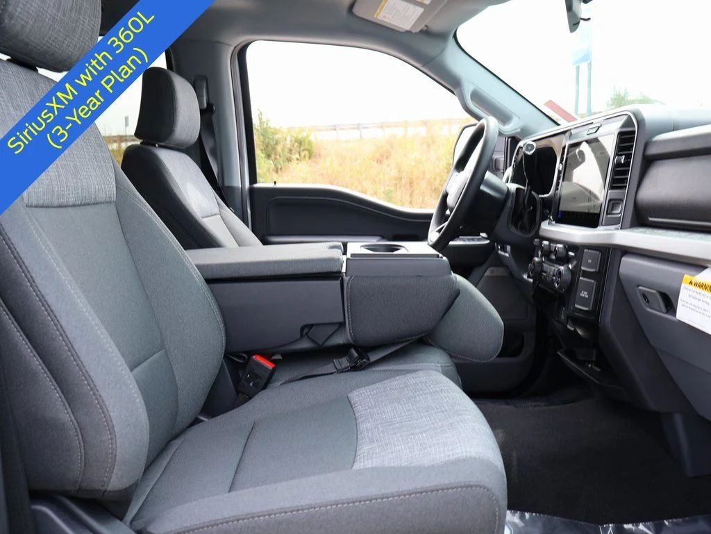 2026 Ford F-250 Super Duty XLT - Photo 9