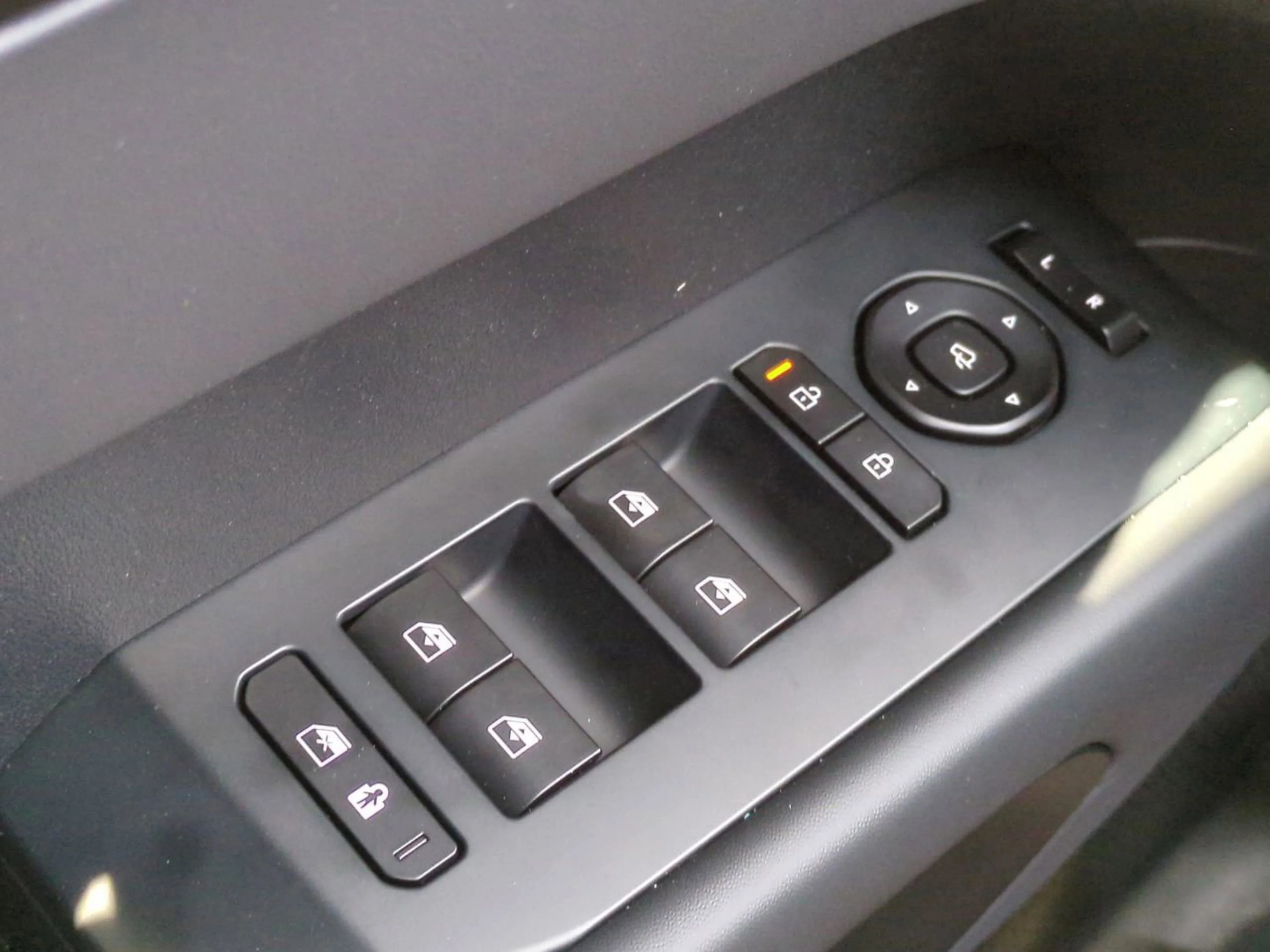 New 2027 Terrain Brown Matte Kia X-Pro SX-Prestige image 34