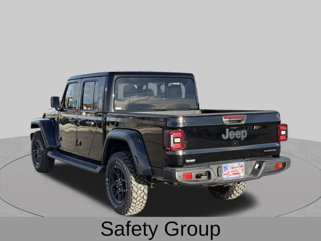 New 2025 Black Clearcoat Jeep High Tide image 4