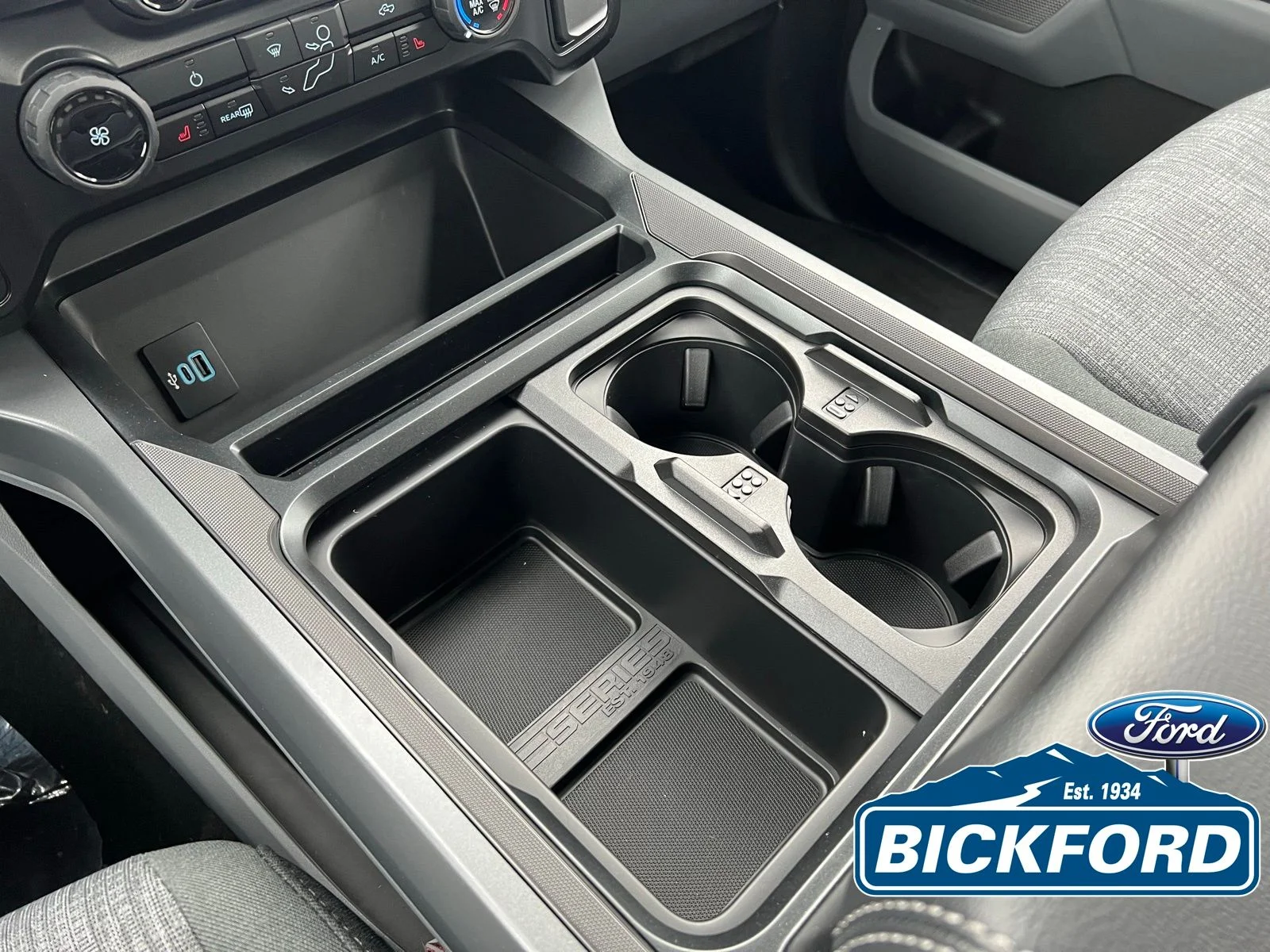 New 2026 Blue Ford XLT image 15